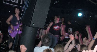 Click to view full size image
==============
barfly4.jpg barfly4.jpg