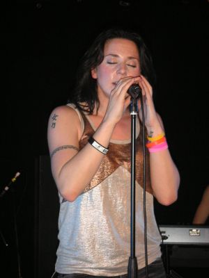 Click to view full size image
==============
pict13569bt.jpg pict13569bt.jpg