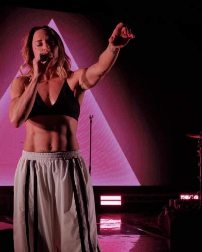 Click to view full size image
==============
SGFB_tour00001.jpg SGFB_tour00001.jpg