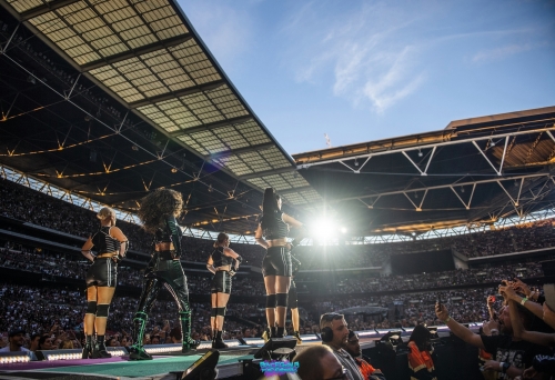 Click to view full size image
==============
SGFB_Wembley00061.jpg SGFB_Wembley00061.jpg