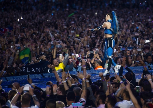 Click to view full size image
==============
SGFB_Wembley00067.jpg SGFB_Wembley00067.jpg