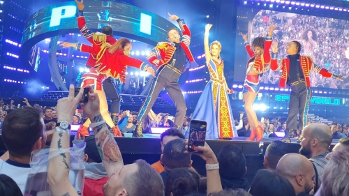 Click to view full size image
==============
SGFB_wembley00019.jpg SGFB_wembley00019.jpg