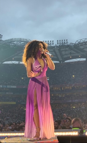 Click to view full size image
==============
SGFB_CrokePark0400029.jpg SGFB_CrokePark0400029.jpg