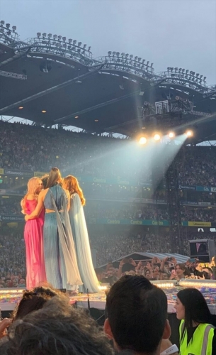 Click to view full size image
==============
SGFB_CrokePark0400031.jpg SGFB_CrokePark0400031.jpg