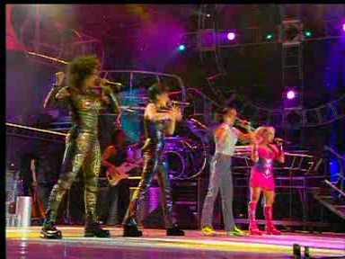 Wembley_02_If_U_Cant_Dance_(164).jpg Wembley_02_If_U_Cant_Dance_(164).jpg