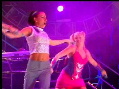 Wembley_02_If_U_Cant_Dance_(195).jpg Wembley_02_If_U_Cant_Dance_(195).jpg