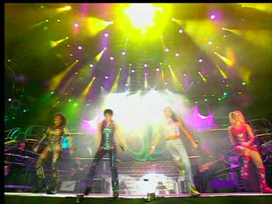 Wembley_02_If_U_Cant_Dance_(196).jpg Wembley_02_If_U_Cant_Dance_(196).jpg