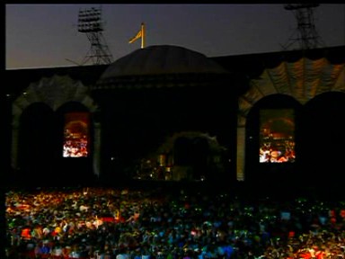 Wembley_03_Who_Do_You_Think_You_Are.jpg Wembley_03_Who_Do_You_Think_You_Are.jpg