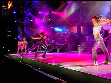 Wembley_03_Who_Do_You_Think_You_Are_(41).jpg Wembley_03_Who_Do_You_Think_You_Are_(41).jpg