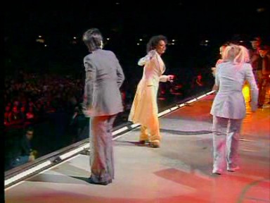 Wembley_04_Something_Kinda_Funny_(158).jpg Wembley_04_Something_Kinda_Funny_(158).jpg