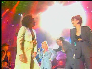 Wembley_04_Something_Kinda_Funny_(162).jpg Wembley_04_Something_Kinda_Funny_(162).jpg