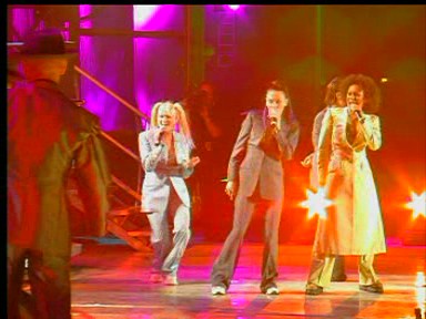 Wembley_04_Something_Kinda_Funny_(166).jpg Wembley_04_Something_Kinda_Funny_(166).jpg