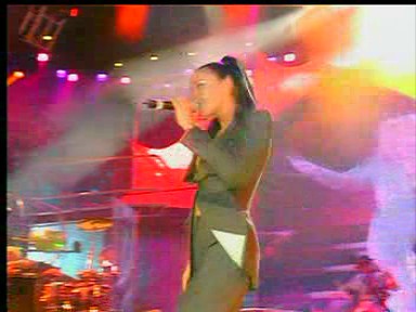 Wembley_04_Something_Kinda_Funny_(18).jpg Wembley_04_Something_Kinda_Funny_(18).jpg