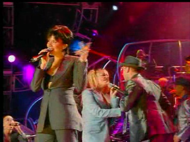 Wembley_04_Something_Kinda_Funny_(75).jpg Wembley_04_Something_Kinda_Funny_(75).jpg