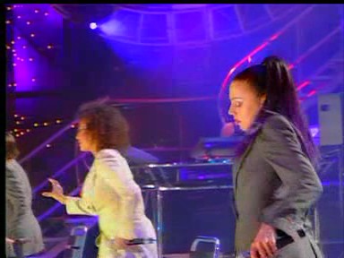 Wembley_06_Too_Much_(15).jpg Wembley_06_Too_Much_(15).jpg