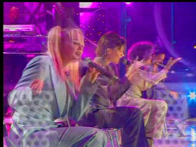 Wembley_06_Too_Much_(36).jpg Wembley_06_Too_Much_(36).jpg