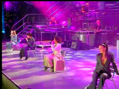 Wembley_06_Too_Much_(68).jpg Wembley_06_Too_Much_(68).jpg